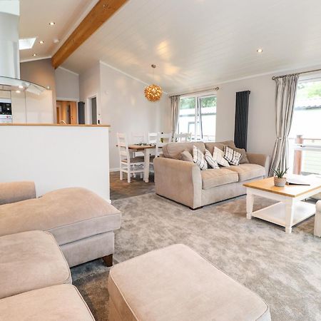Loubi'S Lakeside Lodge Windermere Zewnętrze zdjęcie