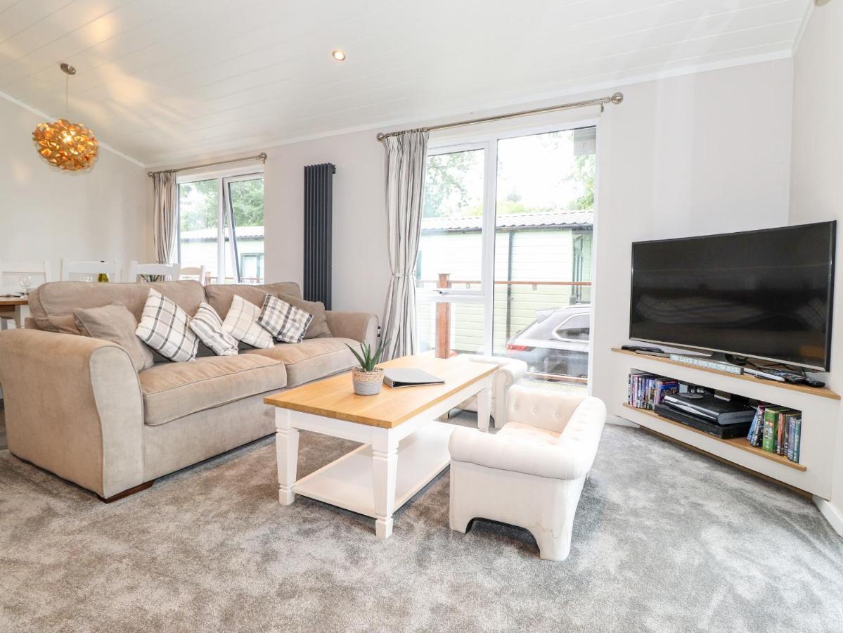 Loubi'S Lakeside Lodge Windermere Zewnętrze zdjęcie