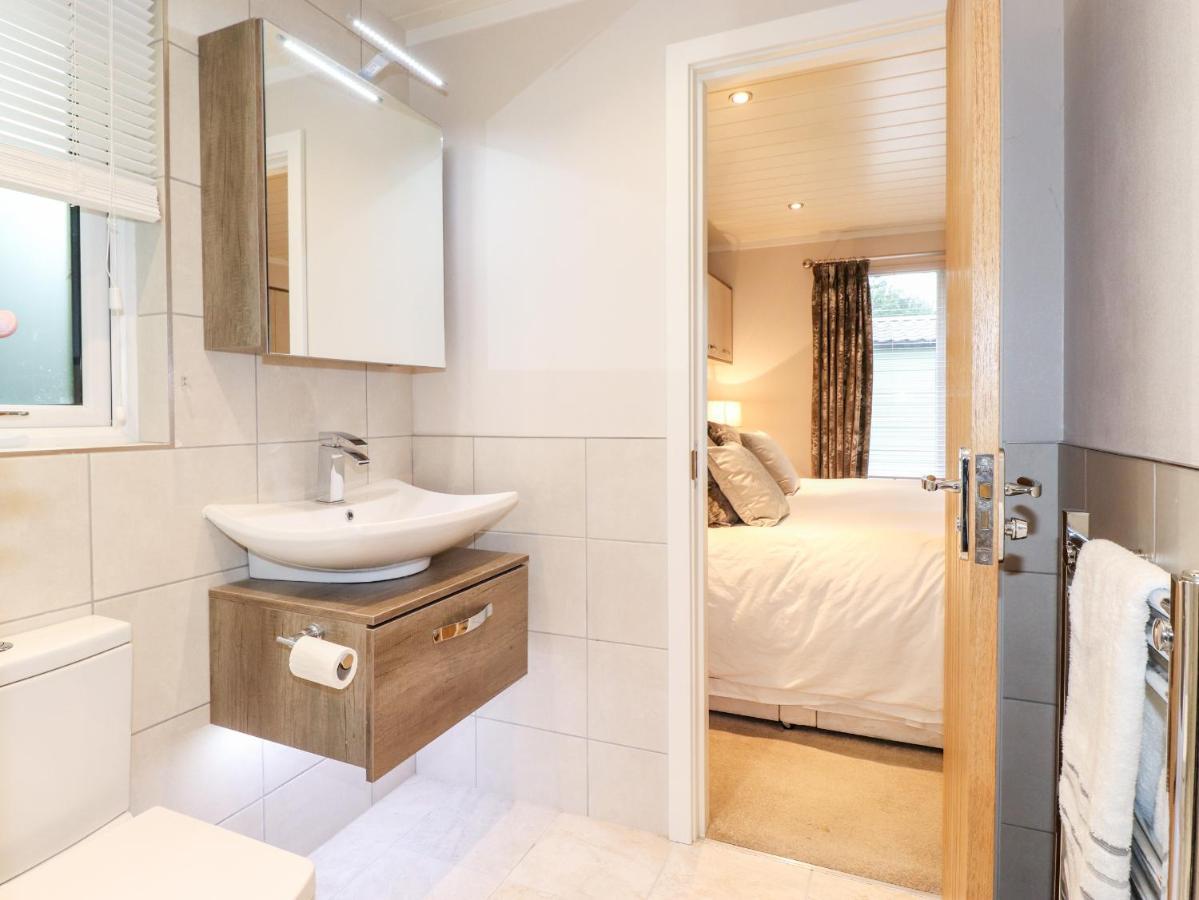Loubi'S Lakeside Lodge Windermere Zewnętrze zdjęcie