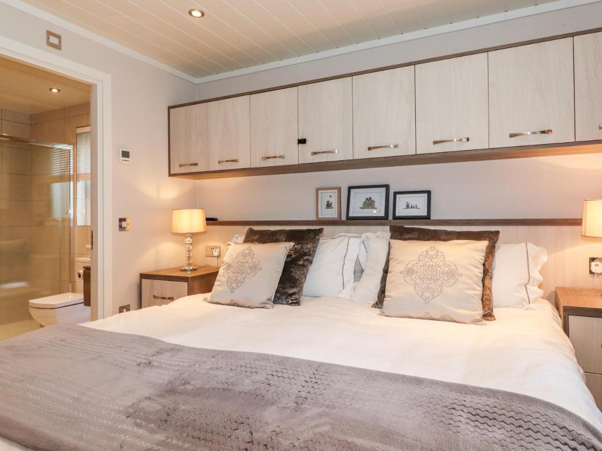 Loubi'S Lakeside Lodge Windermere Zewnętrze zdjęcie
